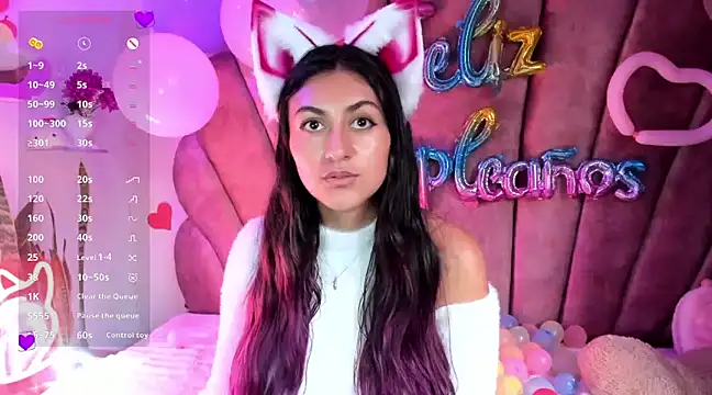 sweetfoxy 17 online show from February 18, 2025, 10:03 pm