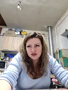 Jyleta online show from September 17, 2025, 9:39 pm