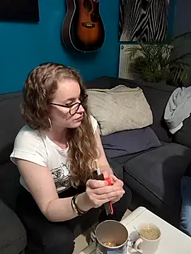 Miss luxiole online show from September 16, 2025, 7:37 pm