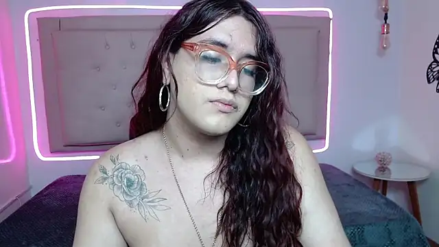 kathepickmanx online show from September 28, 2025, 12:50 am