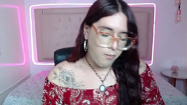 kathepickmanx online show from October 26, 2025, 4:13 am