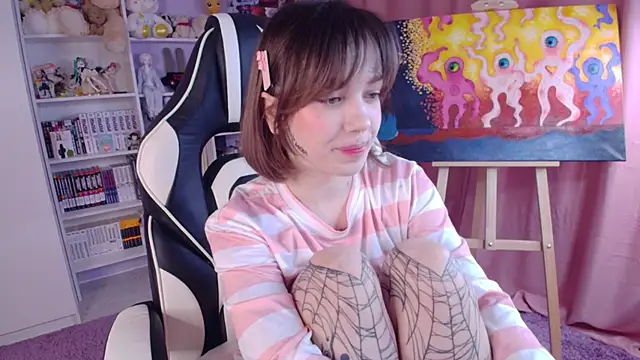 Snapshot of Catharsisi chatting on January 28, 2025, 3:14 pm Catharsisi online show from January 28, 2025, 3:14 pm