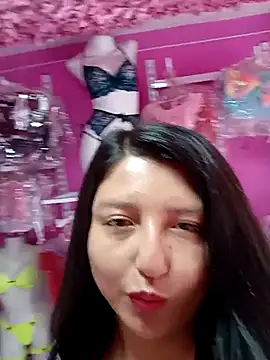 Melyy Edii online show from September 23, 2025, 5:31 pm