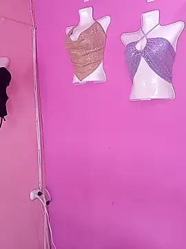 Melyy Edii online show from November 14, 2025, 3:05 pm