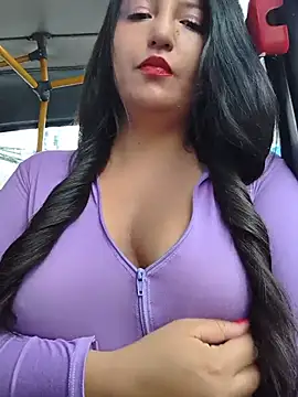 Melyy Edii online show from July 8, 2026, 10:32 pm