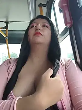 Melyy Edii online show from July 17, 2026, 7:44 pm