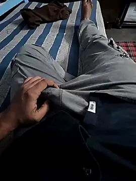 lusty male69 online show from October 9, 2025, 3:23 pm