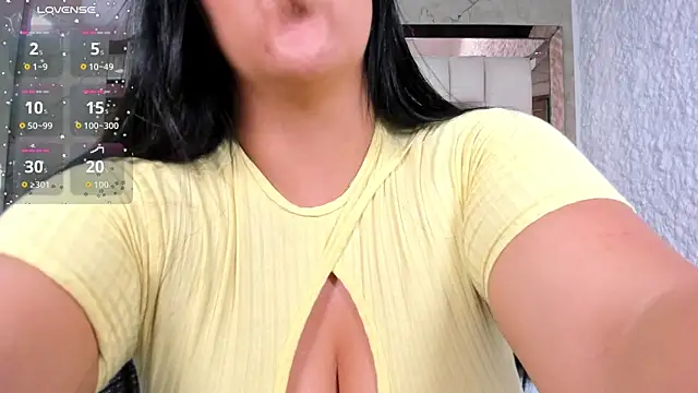 katleya lewiis online show from June 10, 2026, 10:11 pm