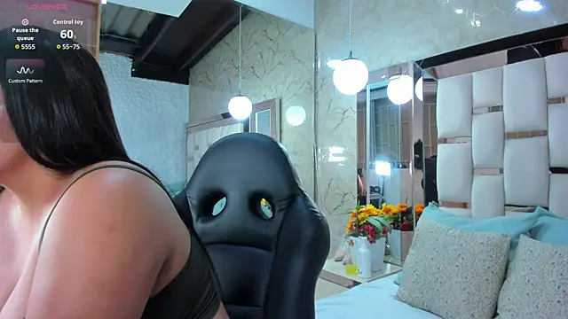 katleya lewiis online show from October 24, 2025, 10:31 pm