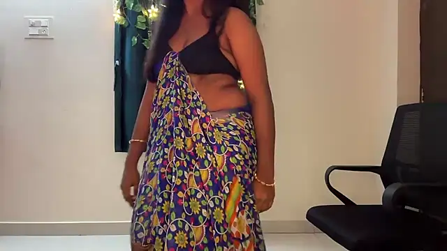 Snapshot of Anu--Telugu chatting on April 24, 2026, 10:28 am Anu--Telugu online show from April 24, 2026, 10:28 am
