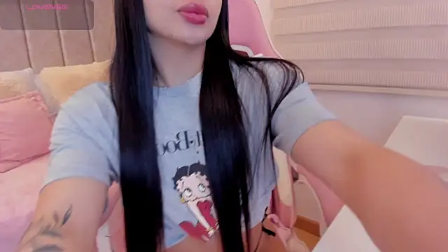 tamy xoo online show from September 13, 2025, 7:03 pm