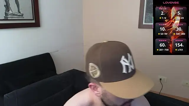 hairyncuteass online show from July 23, 2026, 3:08 pm