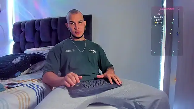 austinoficial online show from February 24, 2026, 9:15 pm