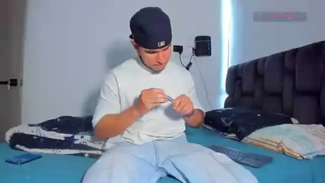 austinoficial online show from March 13, 2026, 8:58 pm