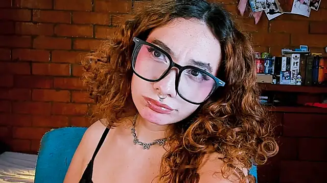 Annycolin  online show from April 30, 2026, 10:36 pm