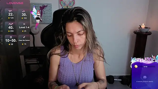 Princezzlove3 online show from June 25, 2026, 2:11 pm