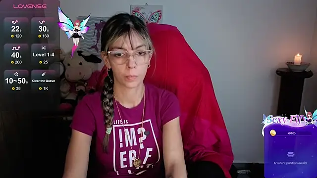 Princezzlove3 online show from May 25, 2026, 8:29 pm