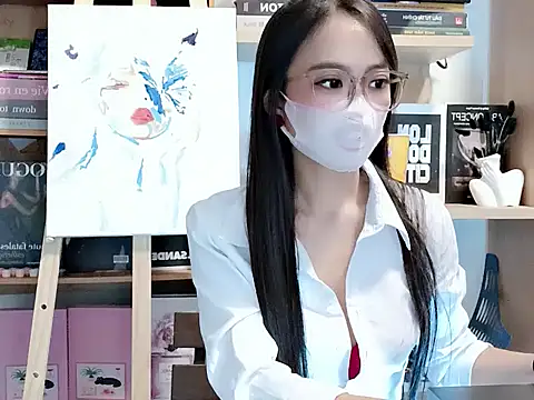 Lush-Office online show from October 8, 2025, 6:26 am