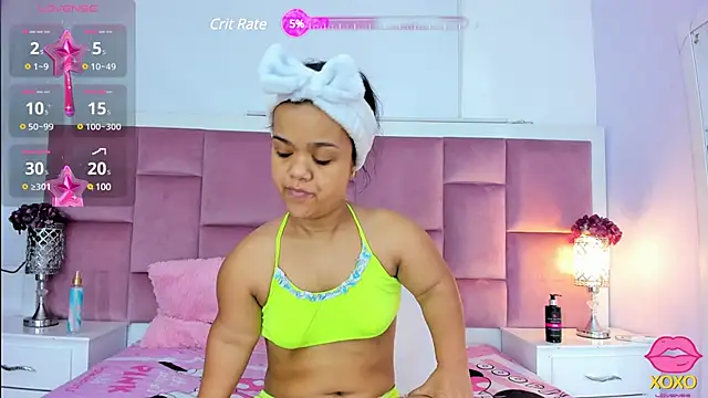 AnieRey online show from March 14, 2025, 12:18 pm