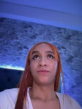 Snapshot of Isabellaa_Hot chatting on January 15, 2025, 5:50 am Isabellaa Hot online show from January 15, 2025, 5:50 am