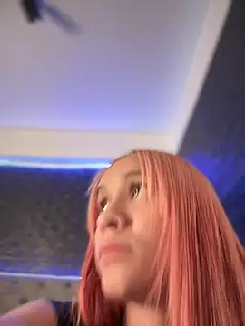 Snapshot of Isabellaa_Hot chatting on February 3, 2025, 8:57 am Isabellaa Hot online show from February 3, 2025, 8:57 am