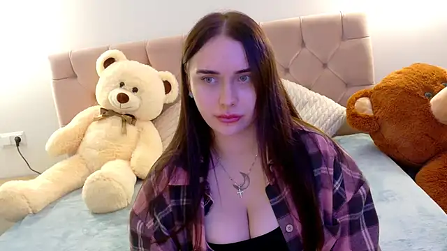 Lilliana Moon online show from November 16, 2025, 7:35 am