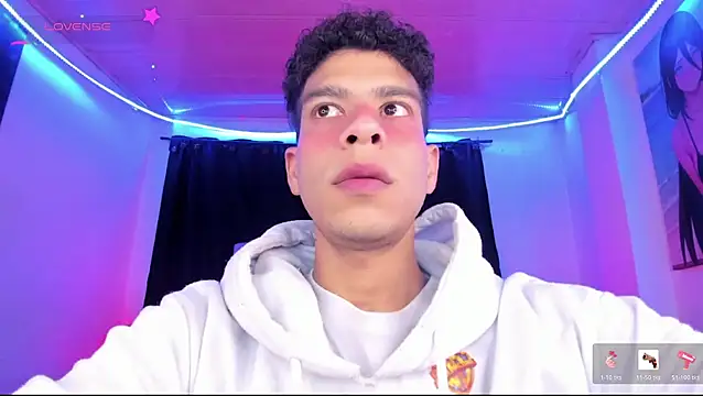 Ethan Boyy online show from June 10, 2026, 1:12 pm
