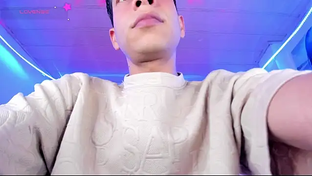 Ethan Boyy online show from April 29, 2026, 7:09 pm