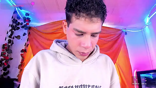 Ethan Boyy online show from December 14, 2025, 7:19 pm