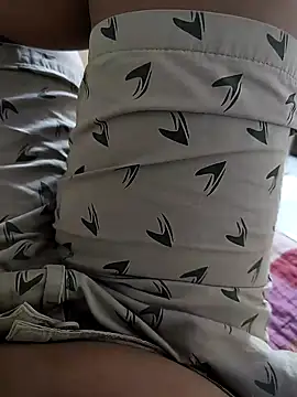 Mumbaigirl17 online show from January 26, 2025, 1:58 pm