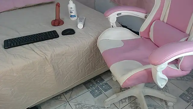 Snapshot of gracelove_1 chatting on January 20, 2025, 4:12 pm gracelove 1 online show from January 20, 2025, 4:12 pm