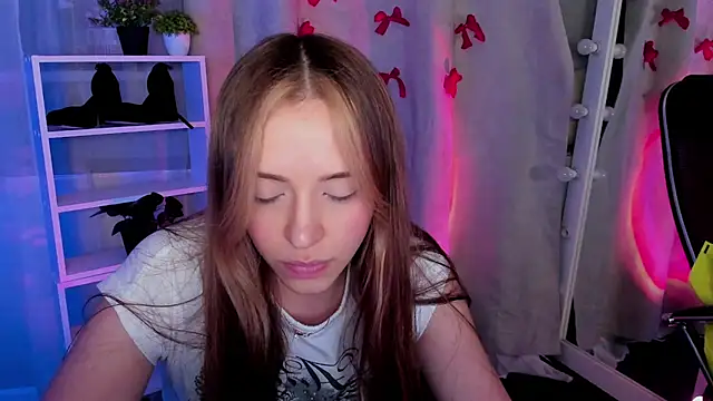 Sahara Shields online show from February 26, 2025, 4:27 pm