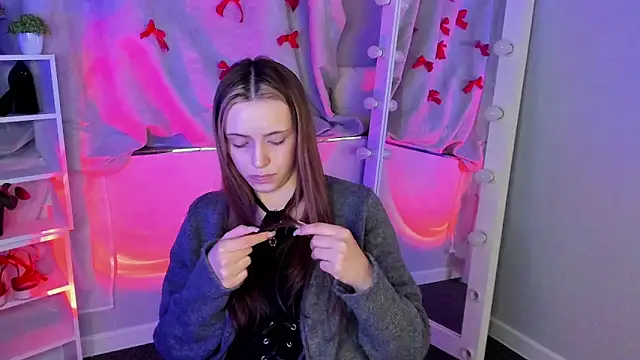 Sahara Shields online show from March 19, 2025, 4:13 pm