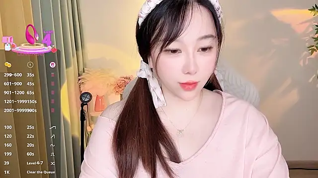 Alano-01 online show from November 27, 2025, 4:13 am