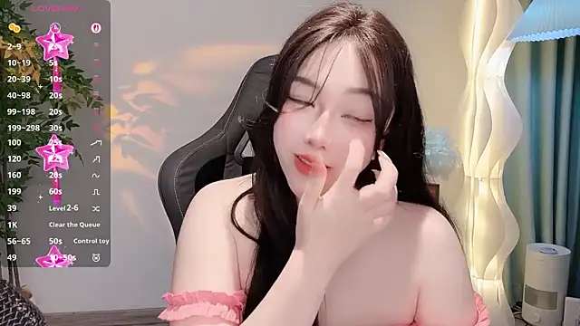 Alano-01 online show from June 12, 2026, 3:04 am