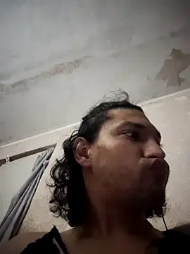 Emanuelsarada1 online show from February 12, 2026, 1:22 pm