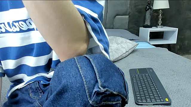 bruce hans online show from October 4, 2025, 11:45 am