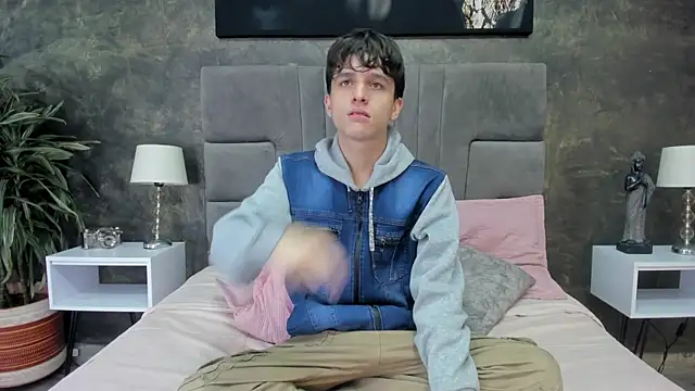 bruce hans online show from January 13, 2026, 11:36 am