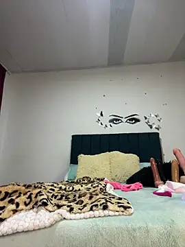 Snapshot of Keyler_True18 chatting on February 28, 2026, 10:26 am Keyler True18 online show from February 28, 2026, 10:26 am