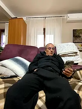 sempreilmio2 online show from January 17, 2026, 2:31 pm