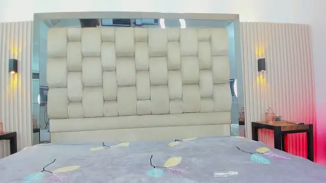 pocahontas pow online show from November 5, 2025, 12:08 pm