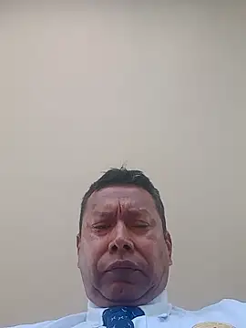 Snapshot of Jinenez chatting on March 1, 2025, 6:32 pm Jinenez online show from March 1, 2025, 6:32 pm