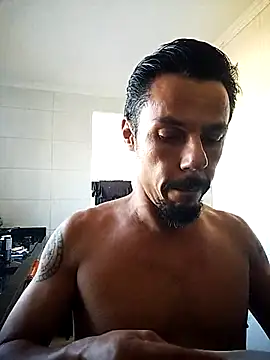 Santanacumxplod online show from July 13, 2026, 6:29 pm