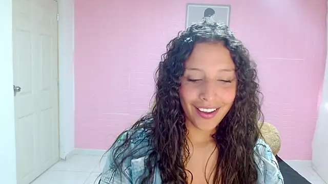 DULCE1609 online show from March 15, 2025, 9:05 pm