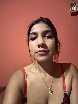 Eva1203 online show from May 7, 2026, 3:33 am