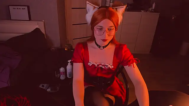 foxy jpg online show from December 16, 2025, 9:41 pm