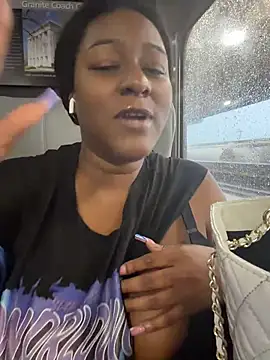 xoxoHotCoCo online show from August 2, 2026, 11:46 pm