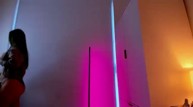 GoddessRoxana online show from January 14, 2025, 12:35 pm