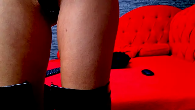 SelenaNoir online show from December 21, 2025, 5:20 am