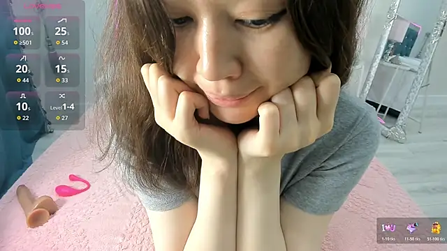 novaaskyy online show from June 9, 2026, 3:46 pm